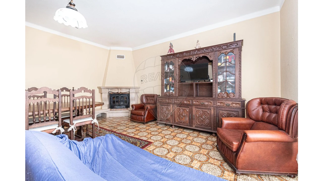 Quinta T3 para Venda em Alcoentre Foto 35