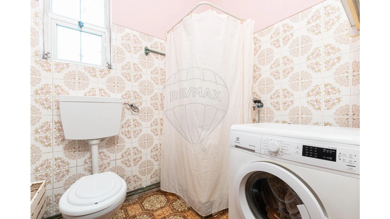 Quinta T3 para Venda em Alcoentre Foto 24