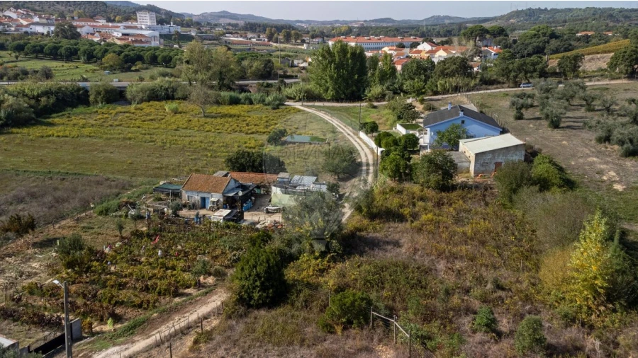 Quinta T3 para Venda em Alcoentre Foto 50