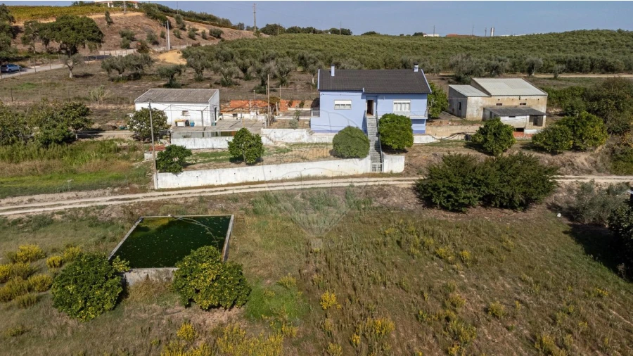 Quinta T3 para Venda em Alcoentre Foto 44