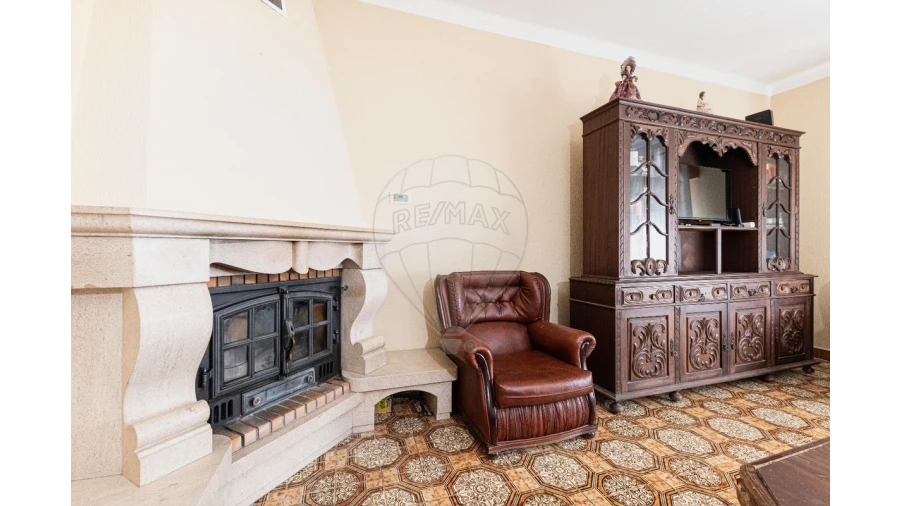 Quinta T3 para Venda em Alcoentre Foto 36