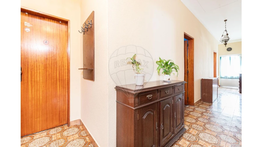 Quinta T3 para Venda em Alcoentre Foto 32