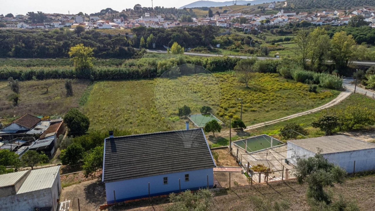 Quinta T3 para Venda em Alcoentre Foto 49