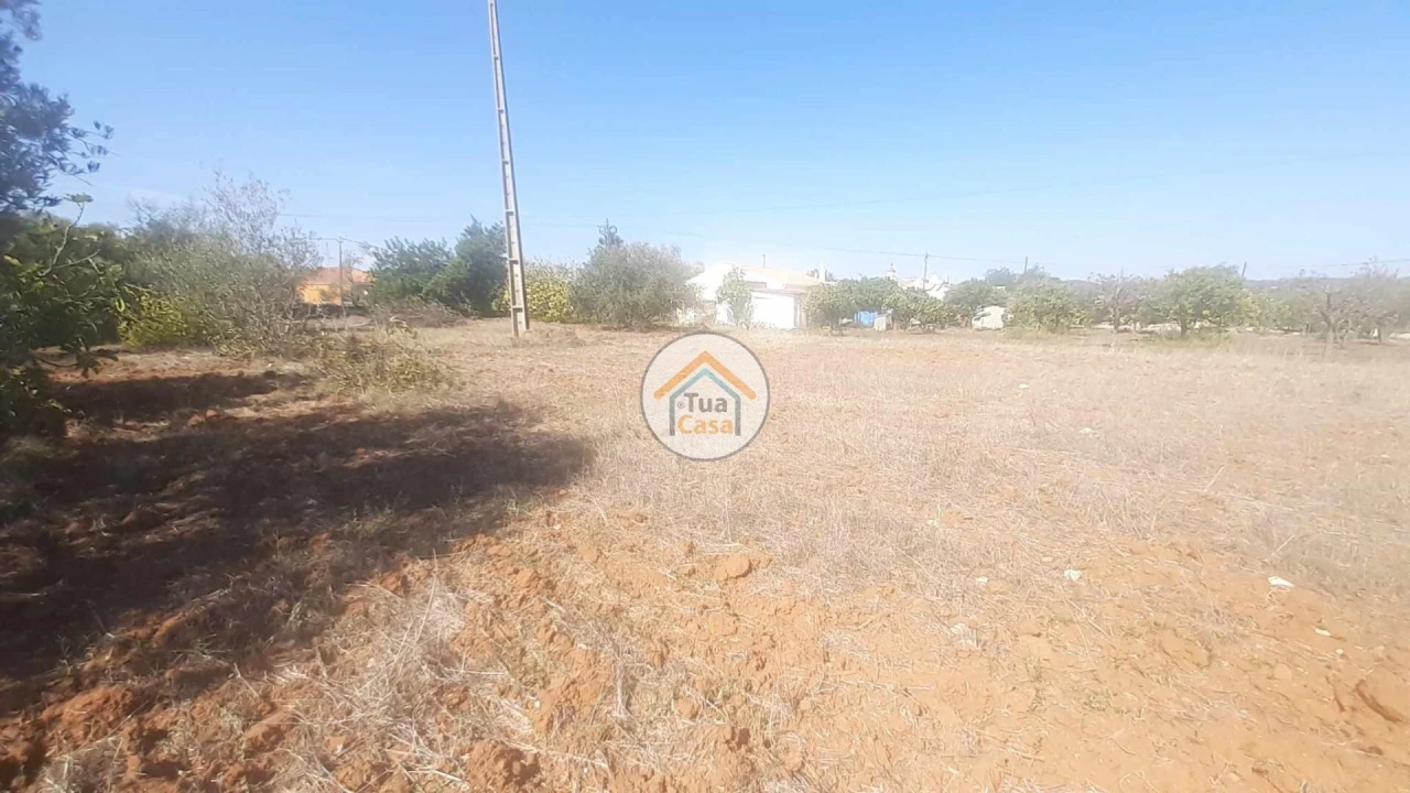 Terreno para Venda em São Brás de Alportel Foto 1