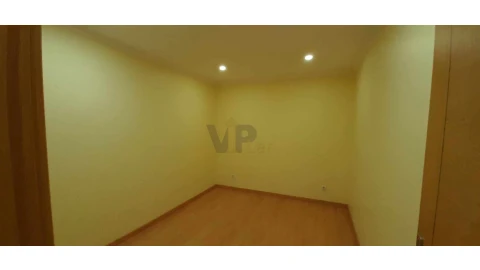 Moradia T3 para Venda em Campanhã
