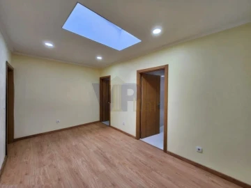 Moradia T3 para Venda em Campanhã