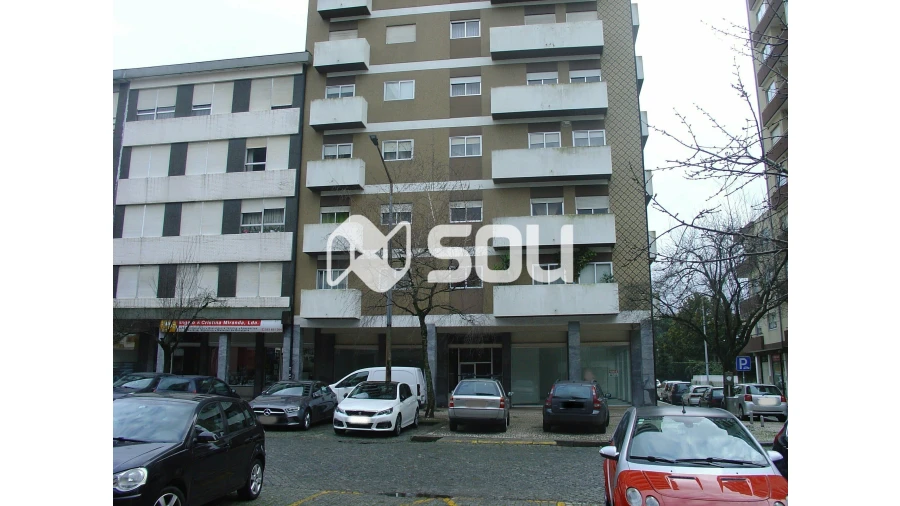 Loja para Arrendamento em Santo Tirso, Couto (Santa Cristina e São Miguel) e Burgães Foto 5