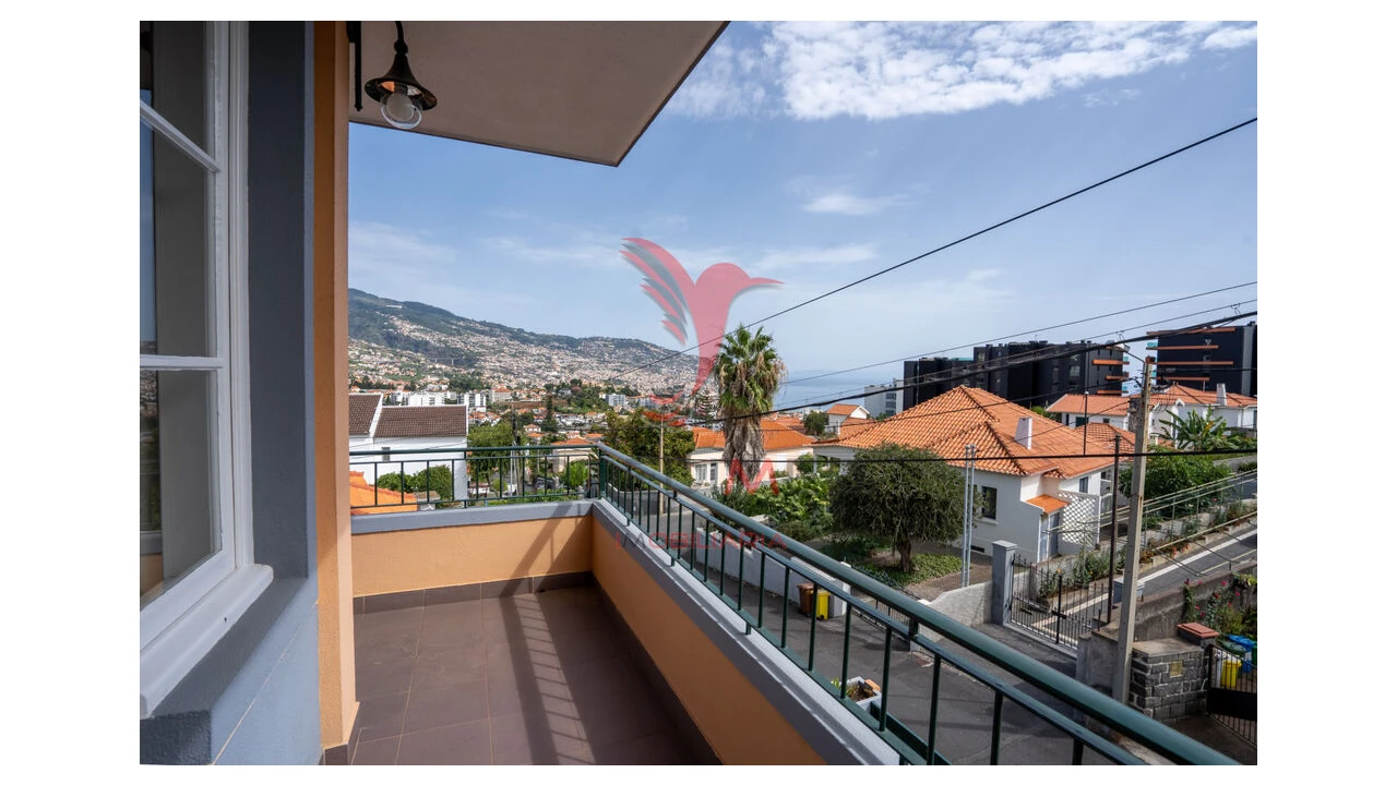 Moradia T5 para Venda em São Martinho Foto 14