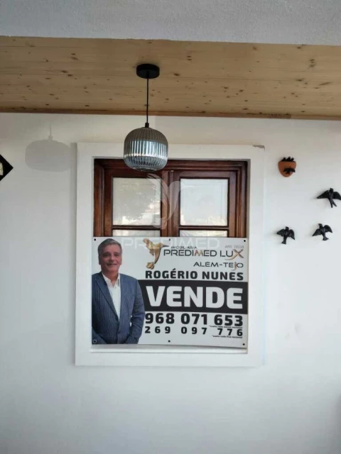 Moradia T2 para Venda em São Francisco da Serra