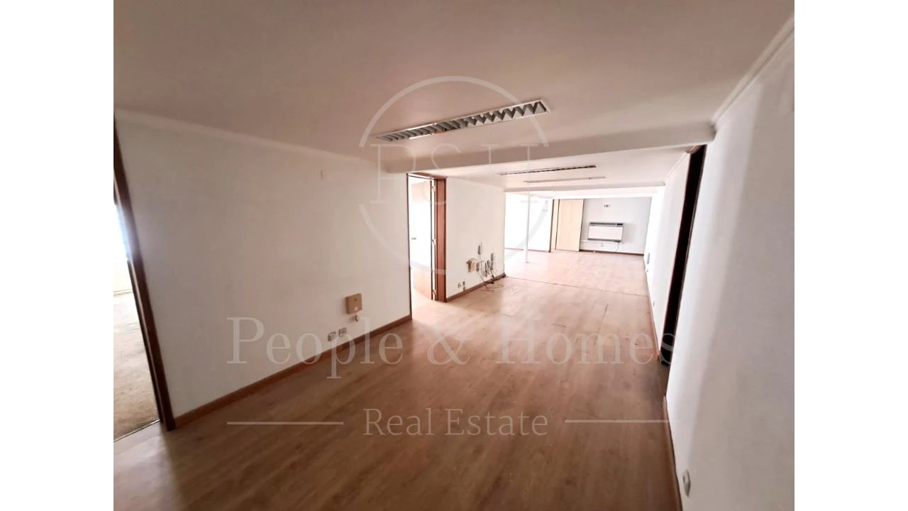 Escritório para Venda em Santa Maria Maior Foto 14