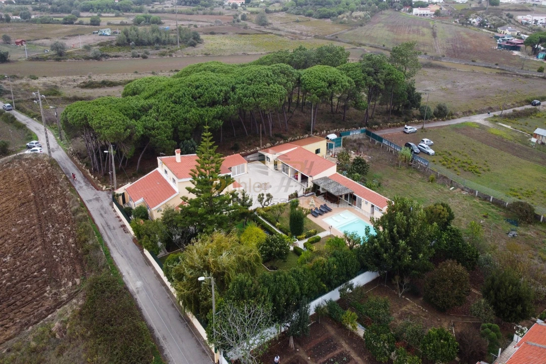 Moradia T3 para Venda em Agualva e Mira-Sintra Foto 7