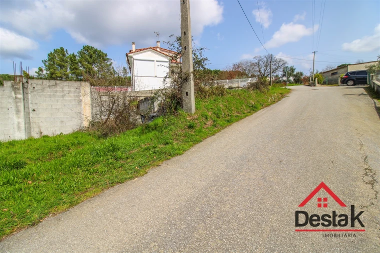 Terreno para Venda em Mundão Foto 8