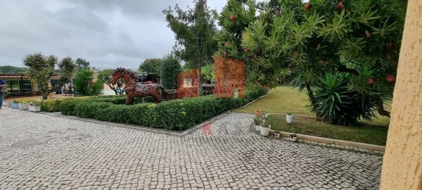 Moradia T3 para Venda em São João das Lampas e Terrugem