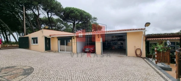 Moradia T3 para Venda em São João das Lampas e Terrugem