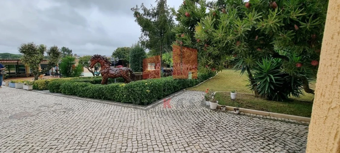 Moradia T3 para Venda em São João das Lampas e Terrugem Foto 9