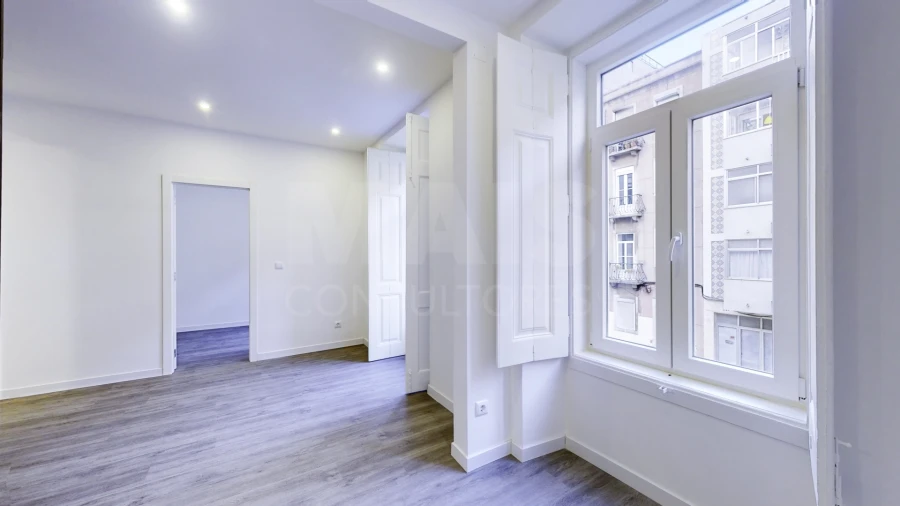 Apartamento T3 para Venda em Santo António Foto 5