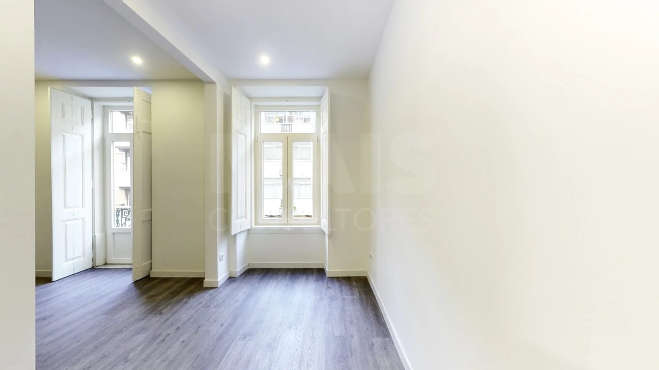 Apartamento T3 para Venda em Santo António Foto 4