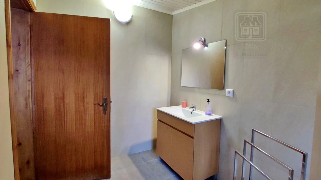 Quinta T20 para Venda em Almagreira Foto 179