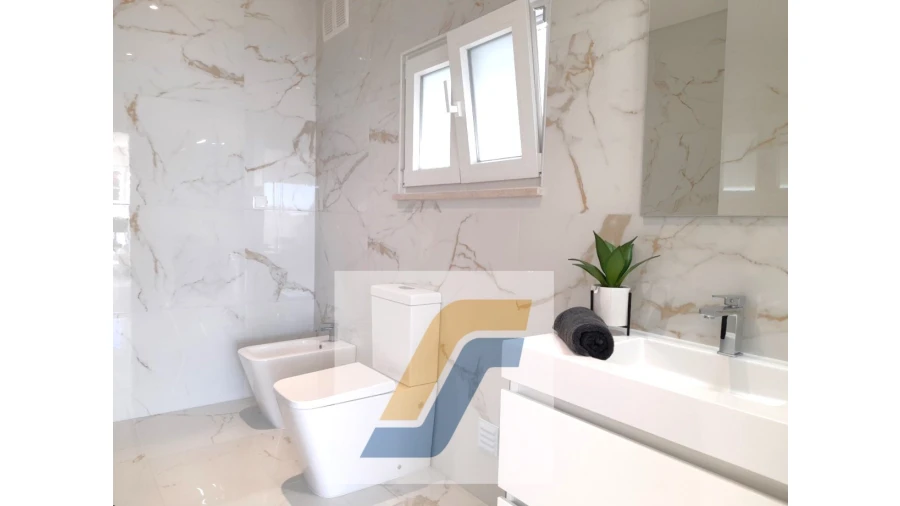 Moradia T4 para Venda em Lourinhã e Atalaia Foto 7