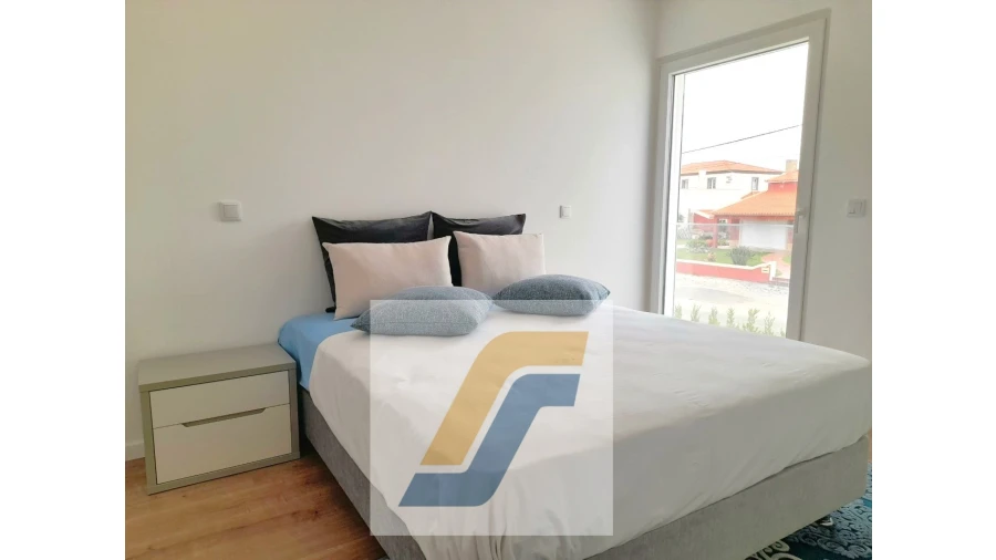 Moradia T4 para Venda em Lourinhã e Atalaia Foto 15