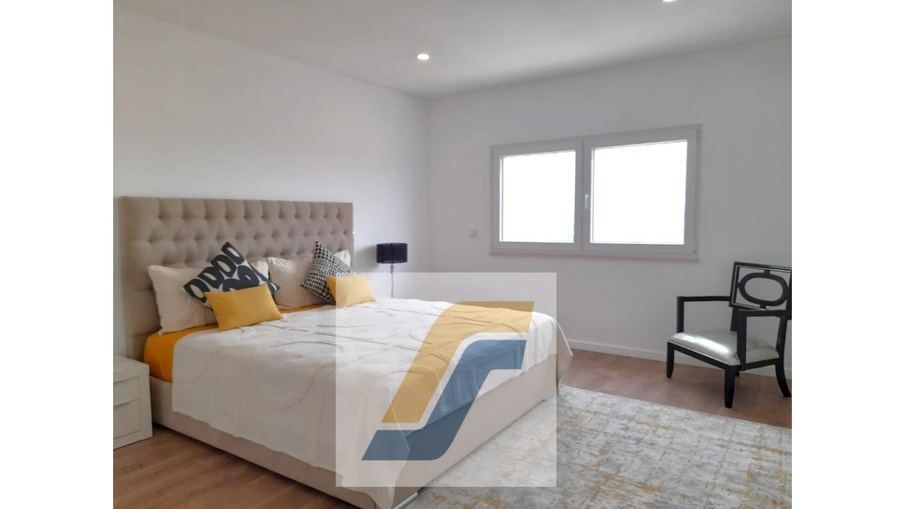 Moradia T3 para Venda em Lourinhã e Atalaia Foto 12