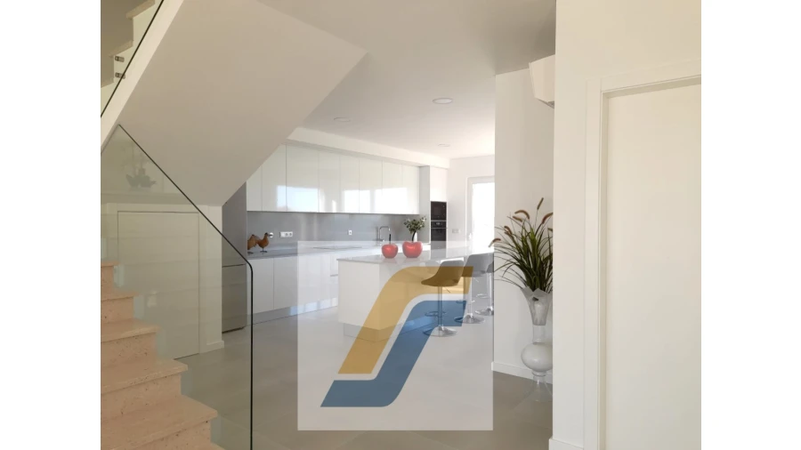 Moradia T3 para Venda em Lourinhã e Atalaia Foto 2