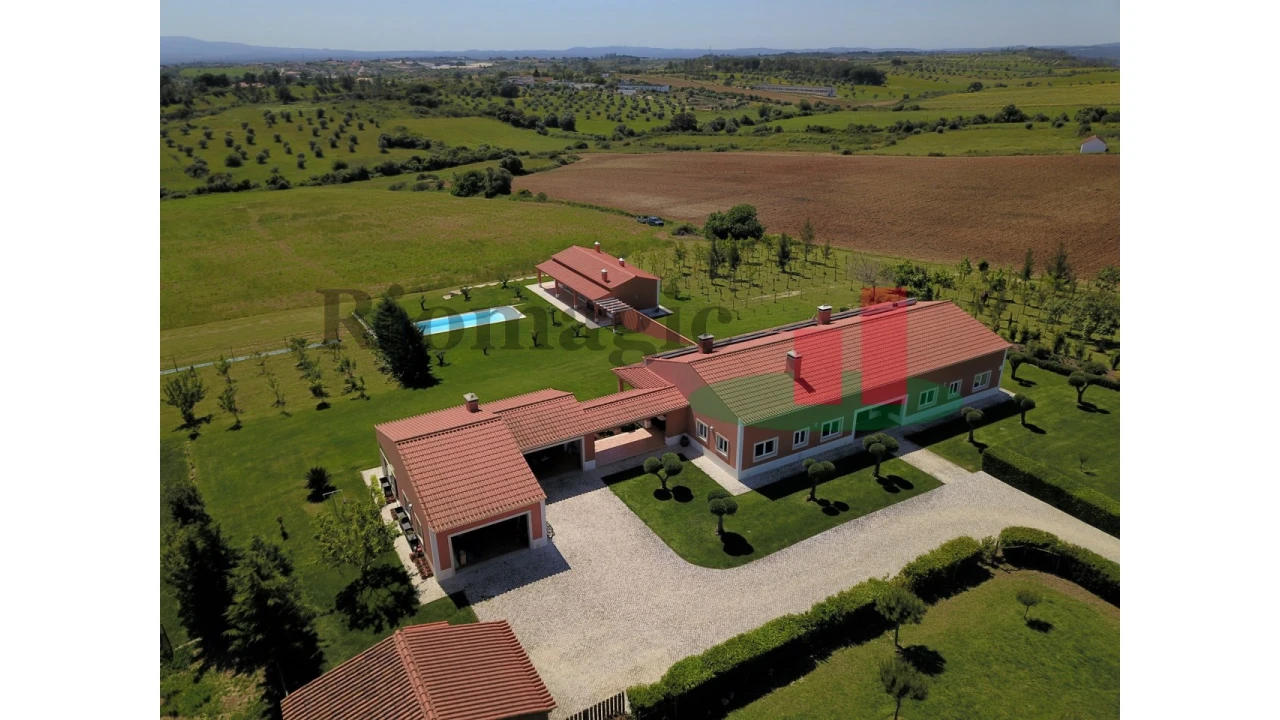 Moradia T3 para Venda em Abitureiras Foto 48