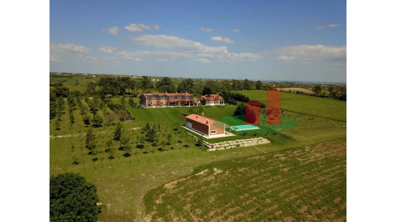 Moradia T3 para Venda em Abitureiras Foto 7