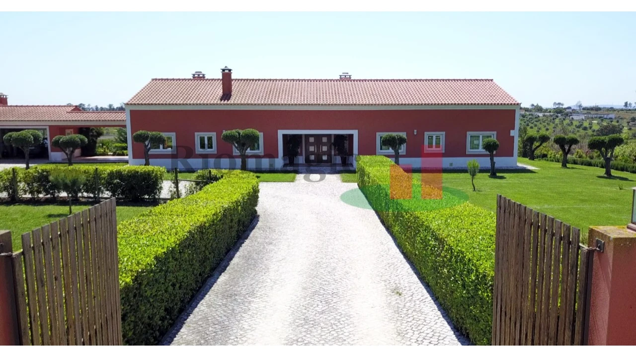 Moradia T3 para Venda em Abitureiras Foto 2