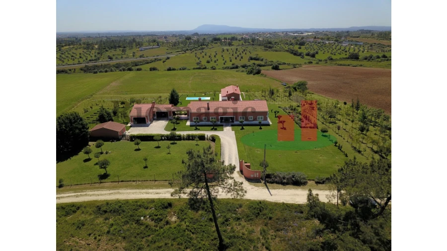 Moradia T3 para Venda em Abitureiras Foto 20