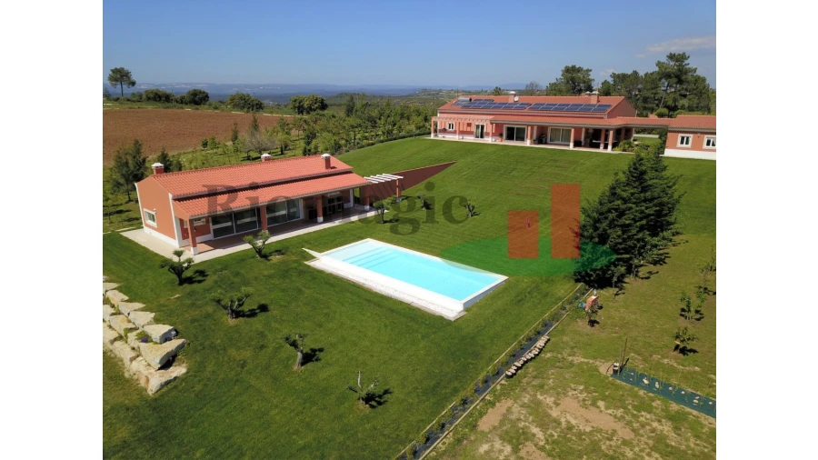 Moradia T3 para Venda em Abitureiras Foto 6