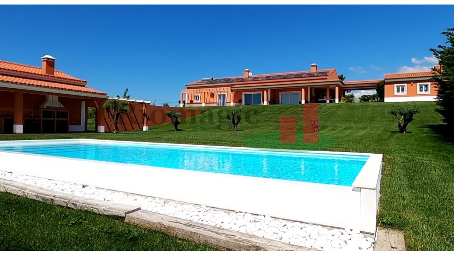 Moradia T3 para Venda em Abitureiras Foto 9