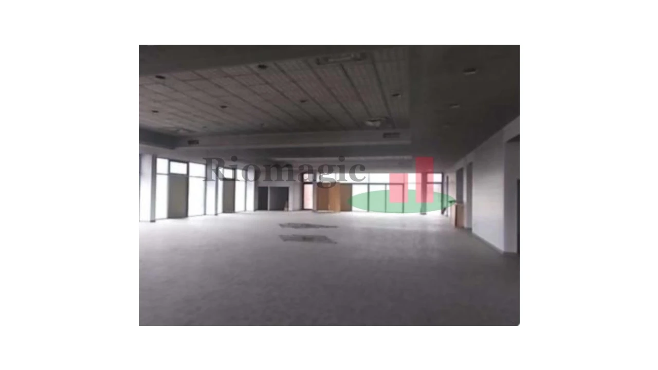 Armazém para Venda em Samora Correia Foto 3