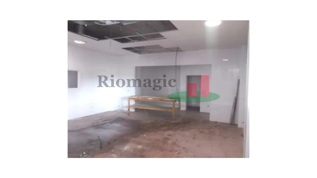 Armazém para Venda em Samora Correia Foto 4