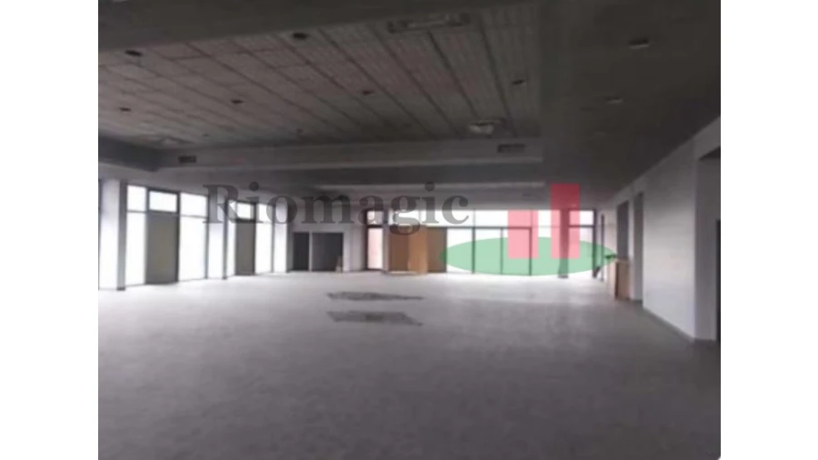 Armazém para Venda em Samora Correia Foto 3