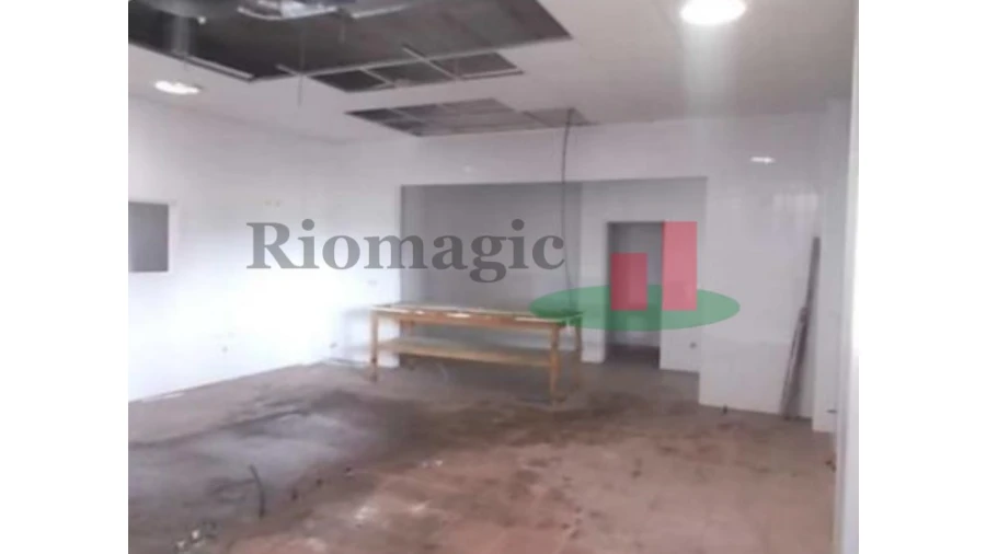 Armazém para Venda em Samora Correia Foto 4