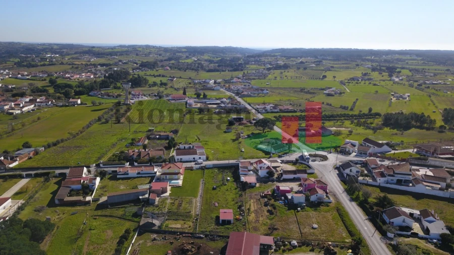 Terreno para Venda em Aveiras de Cima Foto 17
