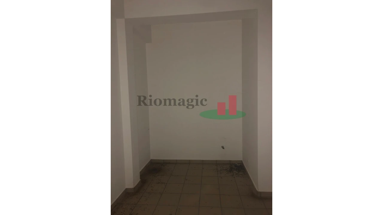 Loja para Venda em Alpiarça Foto 4