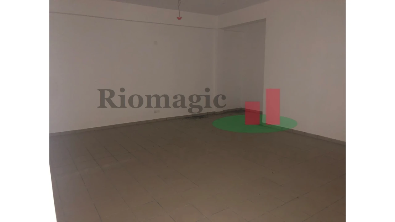 Loja para Venda em Alpiarça Foto 3