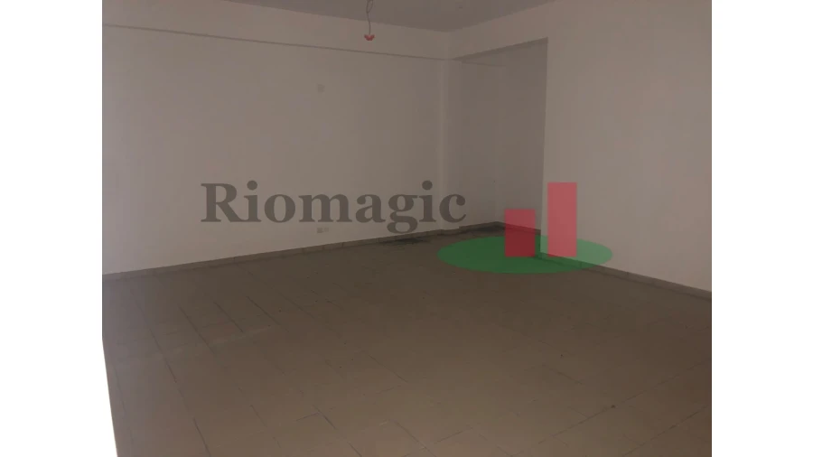 Loja para Venda em Alpiarça Foto 3