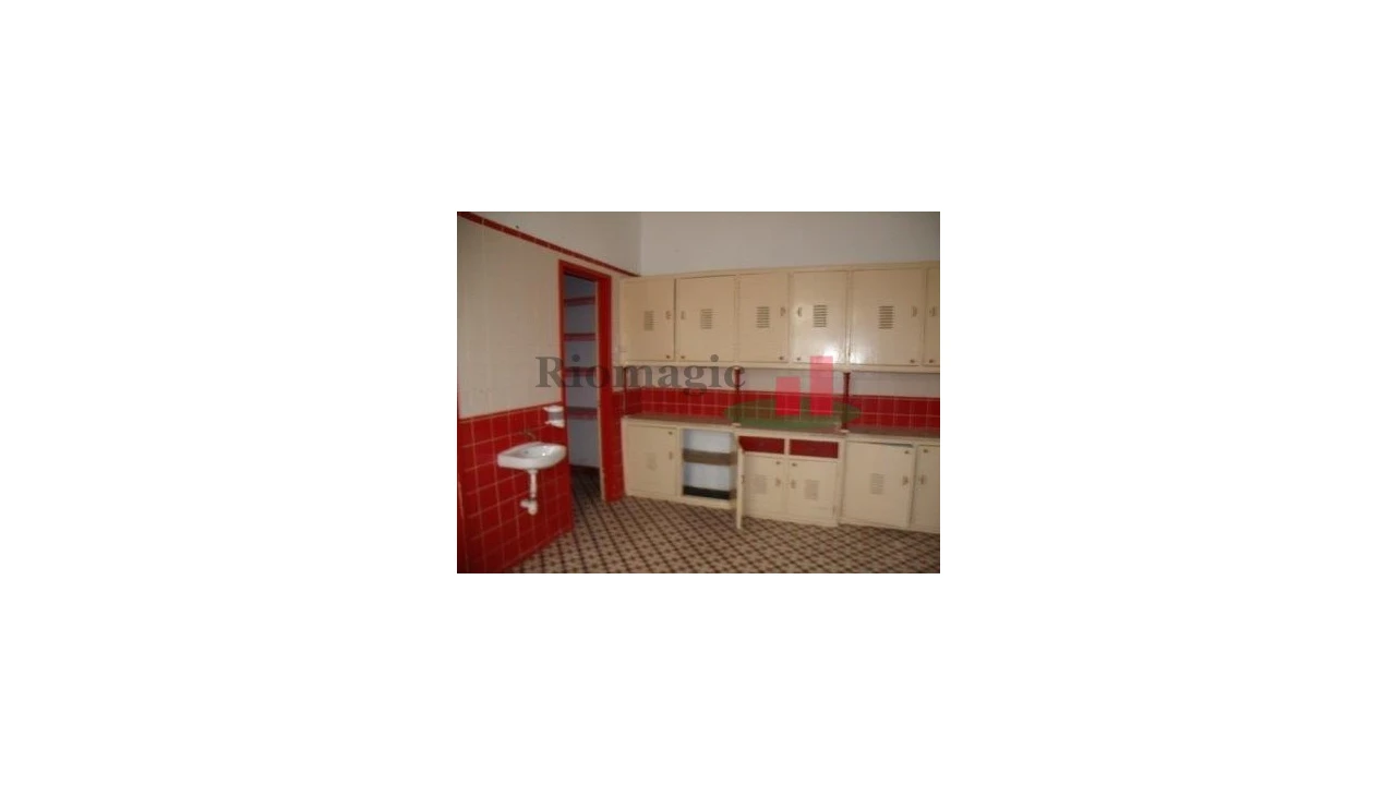 Moradia T10 para Venda em Mouriscas Foto 5