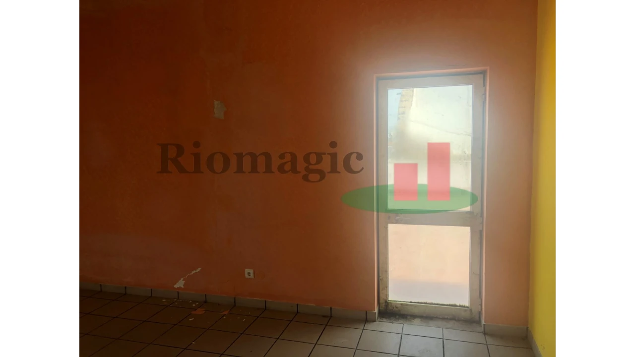 Loja para Venda em Alpiarça Foto 7