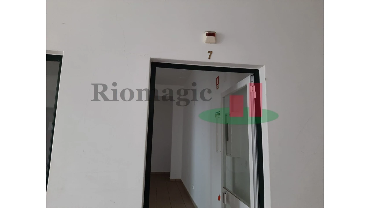 Loja para Venda em Alpiarça Foto 4