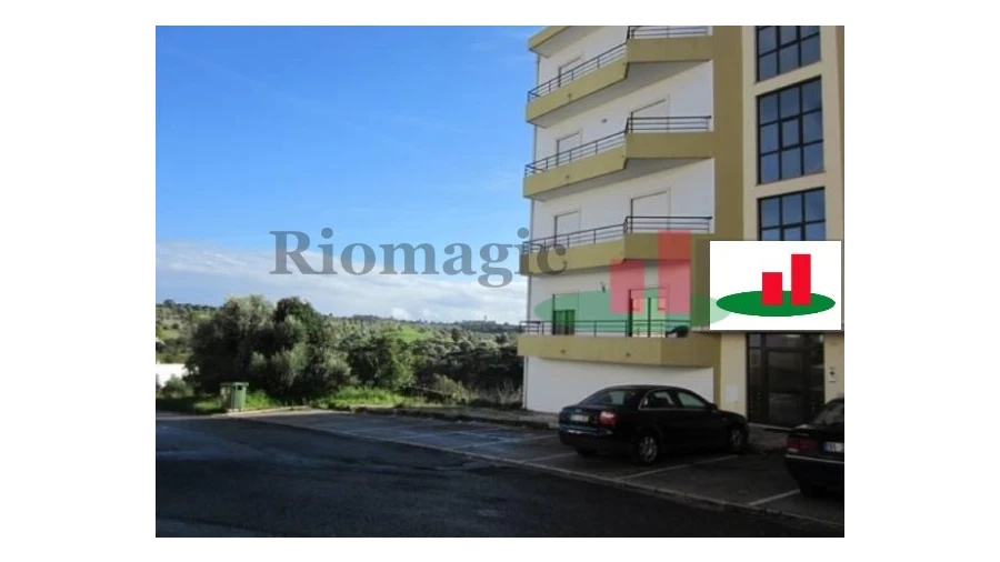 Terreno para Venda em Alcanena e Vila Moreira Foto 1