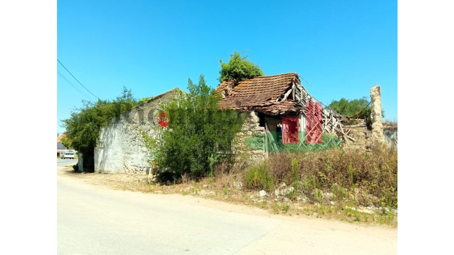 Moradia T2 para Venda em Azambujeira e Malaqueijo Foto 4