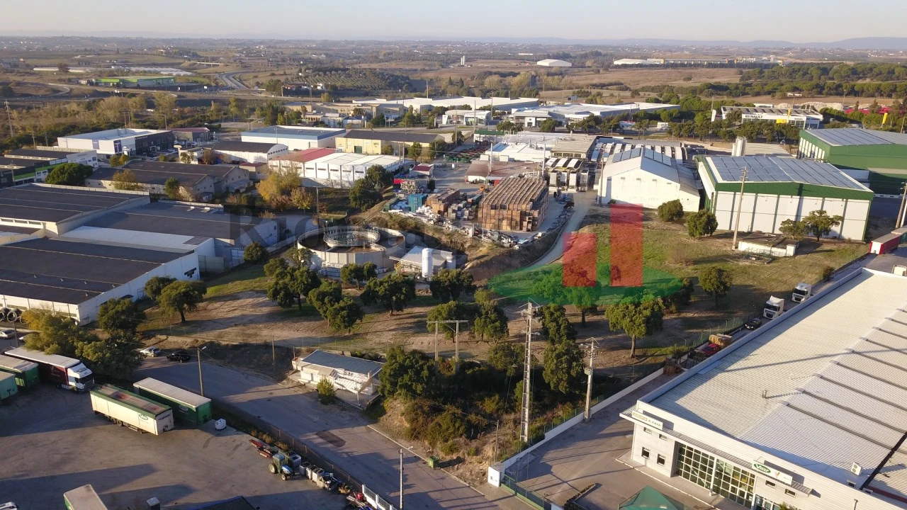 Negócio para Venda em Romeira e Várzea Foto 24