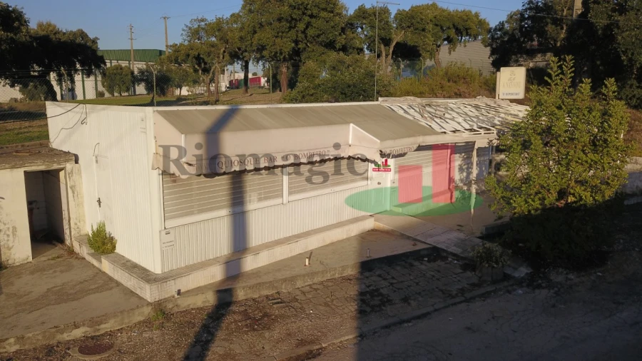 Negócio para Venda em Romeira e Várzea Foto 3