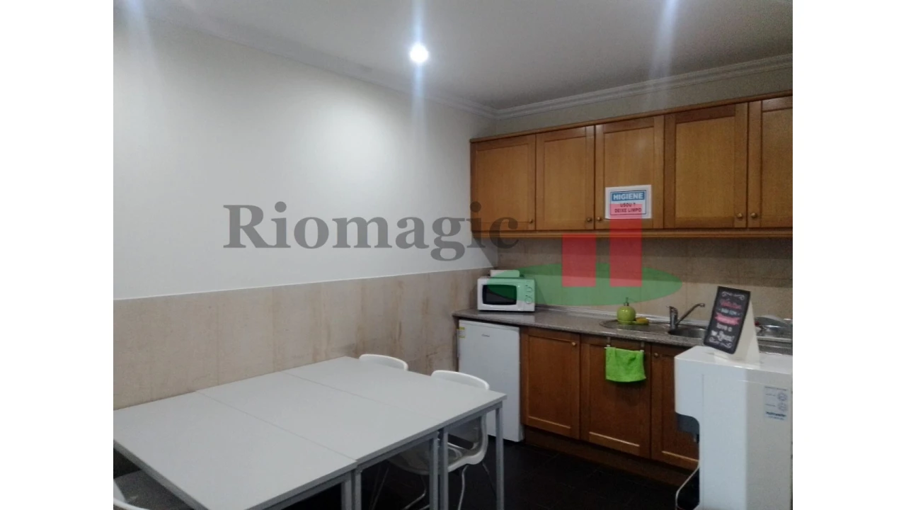Escritório para Arrendamento em Romeira e Várzea Foto 3