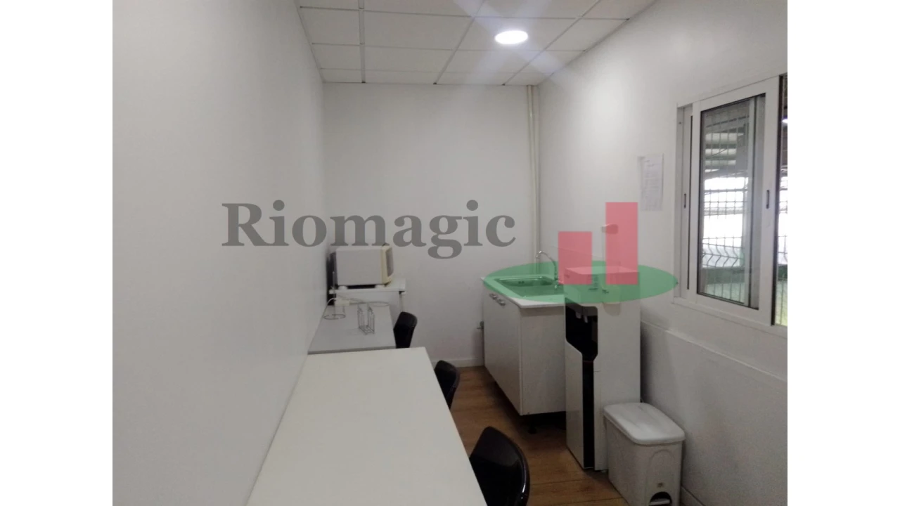 Escritório para Arrendamento em Romeira e Várzea Foto 3