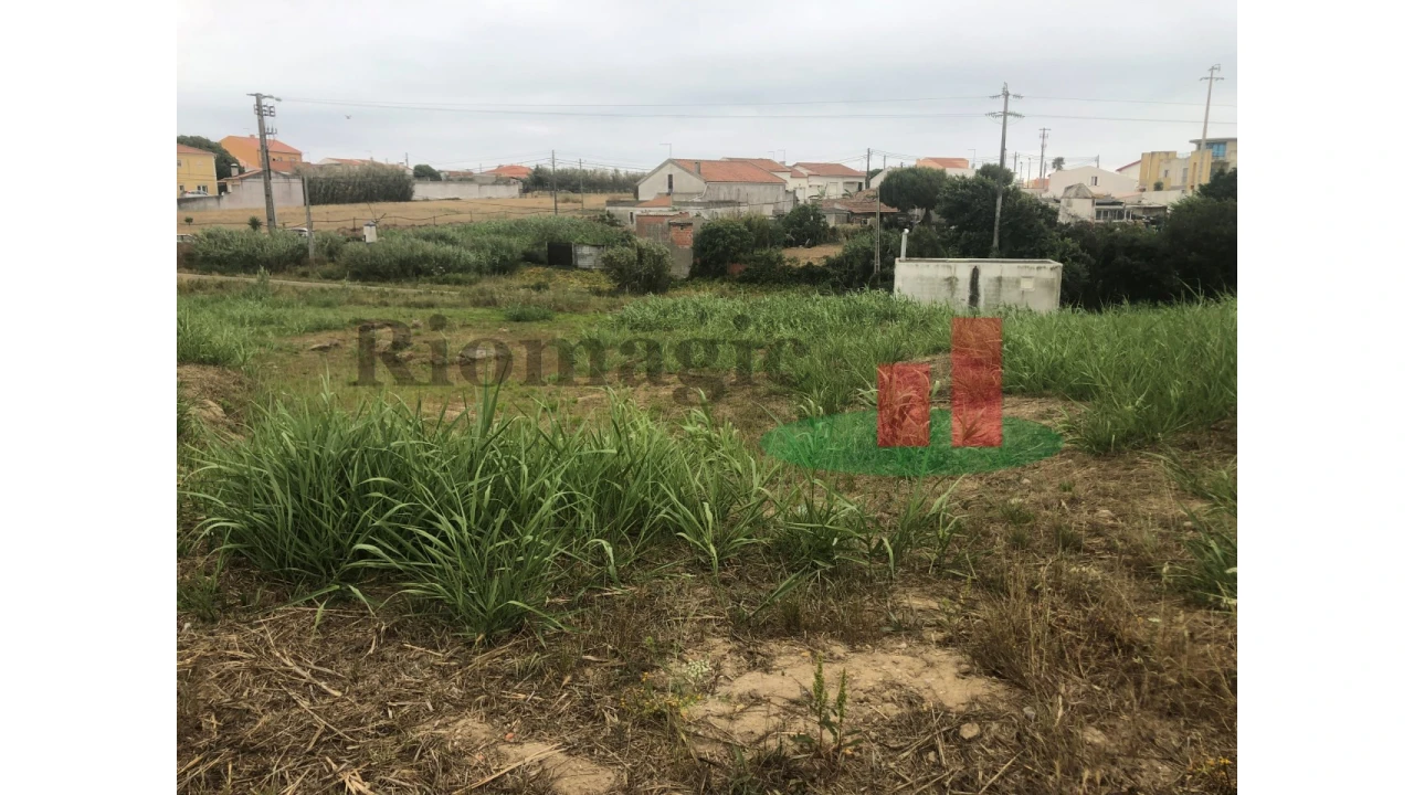 Terreno para Venda em Atouguia da Baleia Foto 11